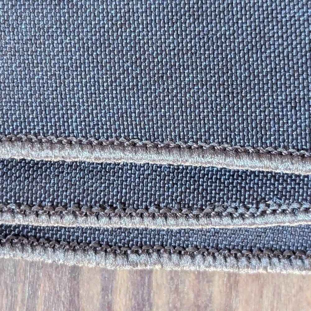 🤎 Brown 70 banquet dinner party napkins 20